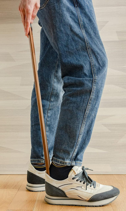 Luxdecor Long Handled Wooden Shoehorns-24in Wooden Long Handle Shoe Horn for Seinors Men Boot Jack Shoe Helper for Women