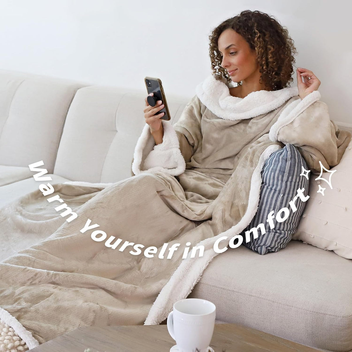 Catalonia Sherpa Wearable Blanket with Sleeves and Pocket for Adults