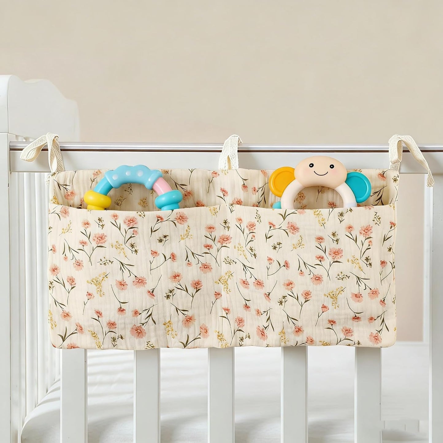 Baby Bedside Hanging Storage Bag Muslin Cotton Teddy Bear, Crib Diaper Caddy Organizer 2 Pockets, Nappy-Dormitory Nursery Organization Holder for Cribs, Playard or Wall Milk Bottle Bib Organizing