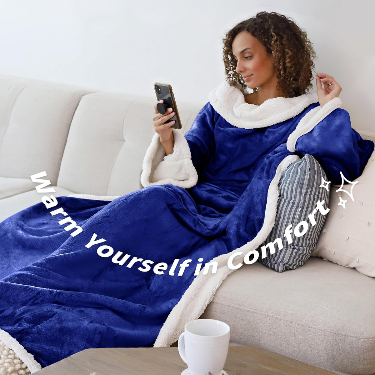 Catalonia Sherpa Wearable Blanket with Sleeves and Pocket for Adults