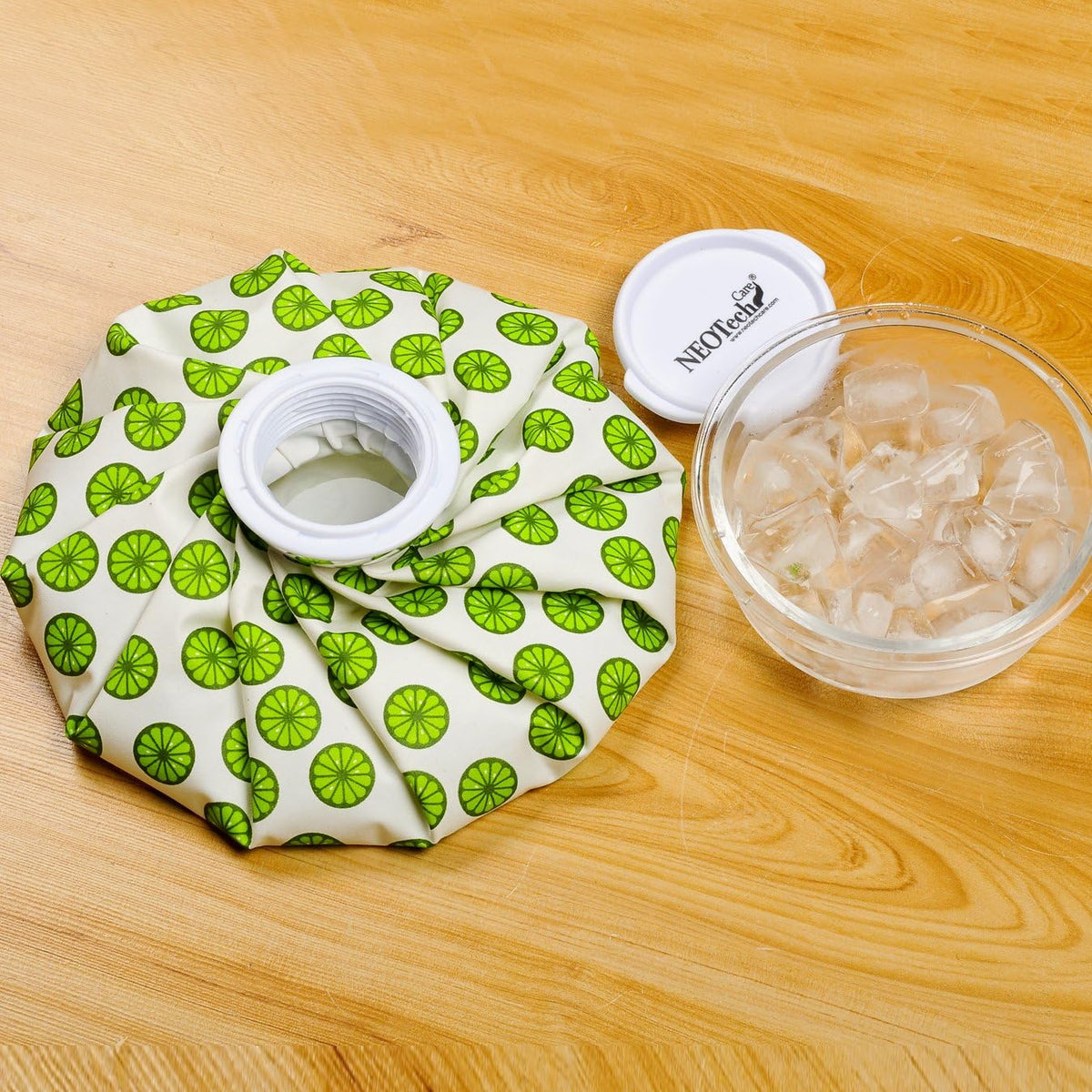 Neotech Care Ice Bag with Screw Top Lid (Smiley Face Design, 8 inch)