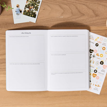 Wellness Log Petite Planner - Bold Florals