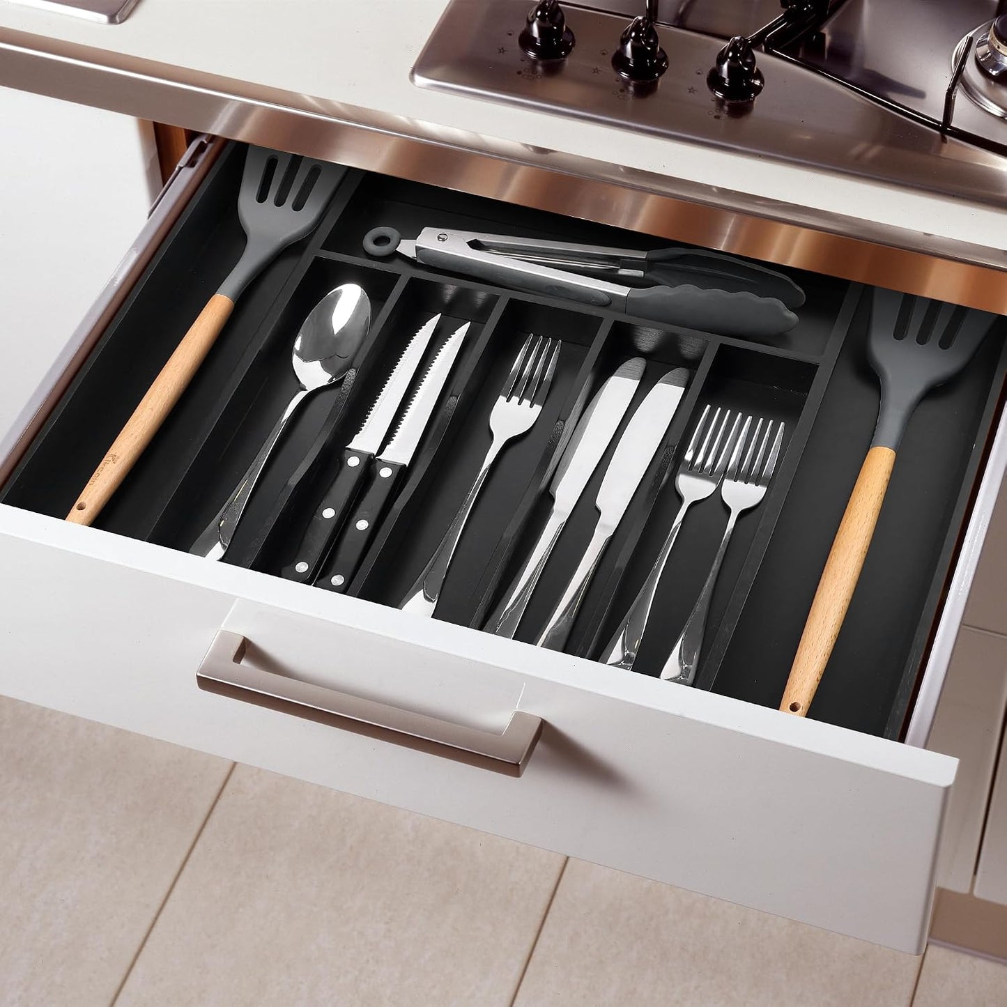 Expandable Bamboo Kitchen Drawer Organizer for Cutlery and Utensils, Adjustable Bamboo Wood Cutlery Tray in Drawer for Flatware and Silverware in Kitchen, (Natural)