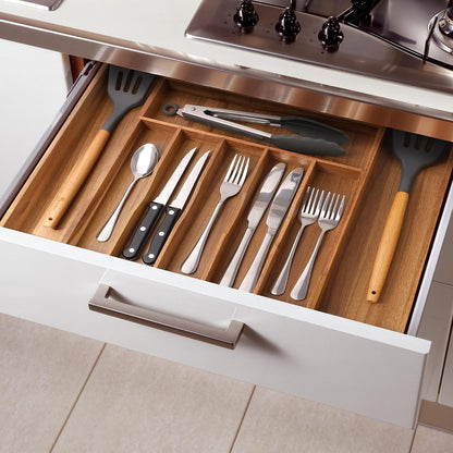 Expandable Bamboo Kitchen Drawer Organizer for Cutlery and Utensils, Adjustable Bamboo Wood Cutlery Tray in Drawer for Flatware and Silverware in Kitchen, (Natural)