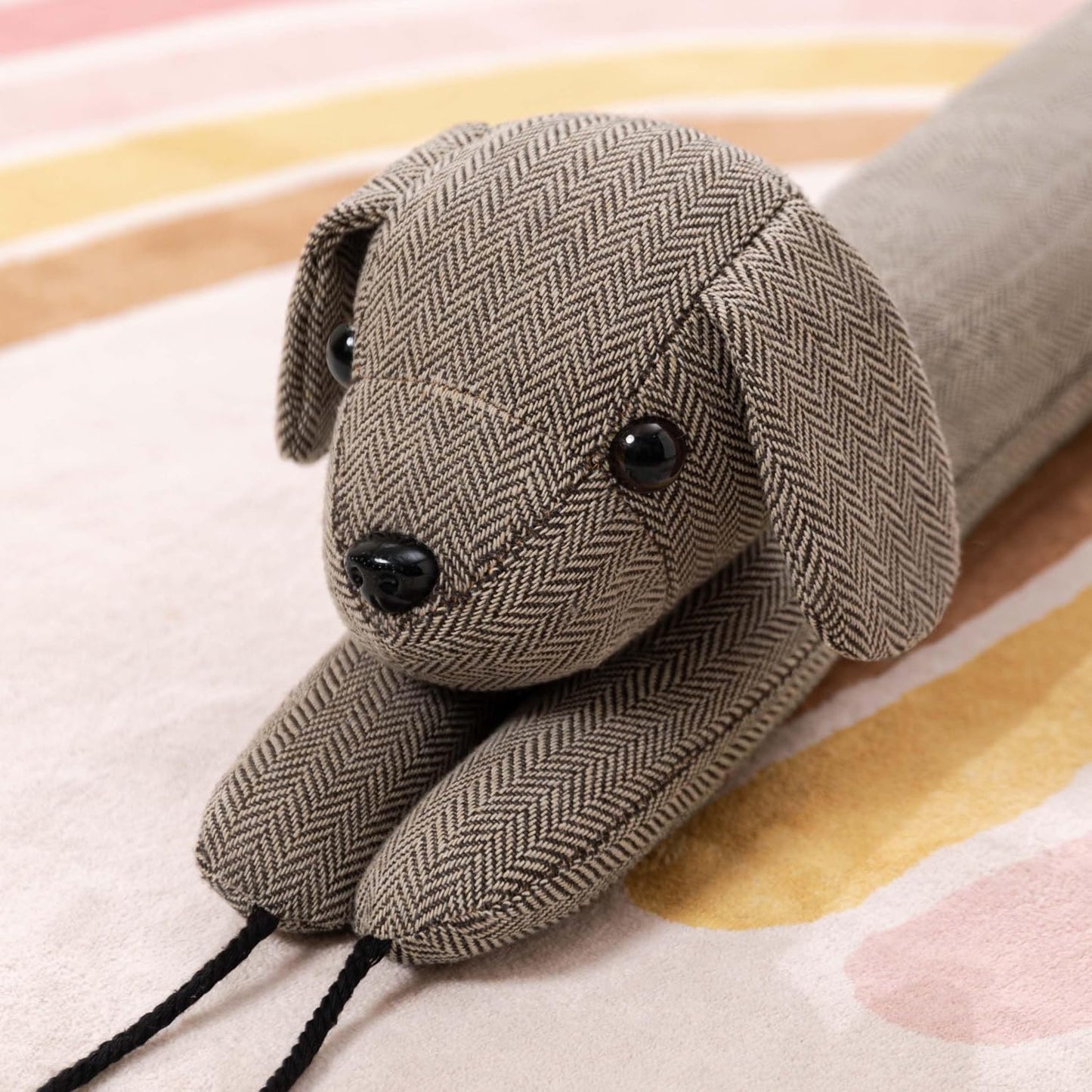 habibee Door Draft Stopper, Weighted Noise Blocker 38 in Coffee Dog | Robust Herringbone Fabric, Weighted Sandbags, Bouncy Cotton Filling, Blocks Light & Dust, Tool-free Setup, Animal Home Decor