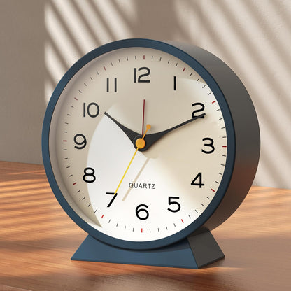 AYRELY® 4.5" Analog Alarm Clock, Small Retro Desk Clock and Table Clock