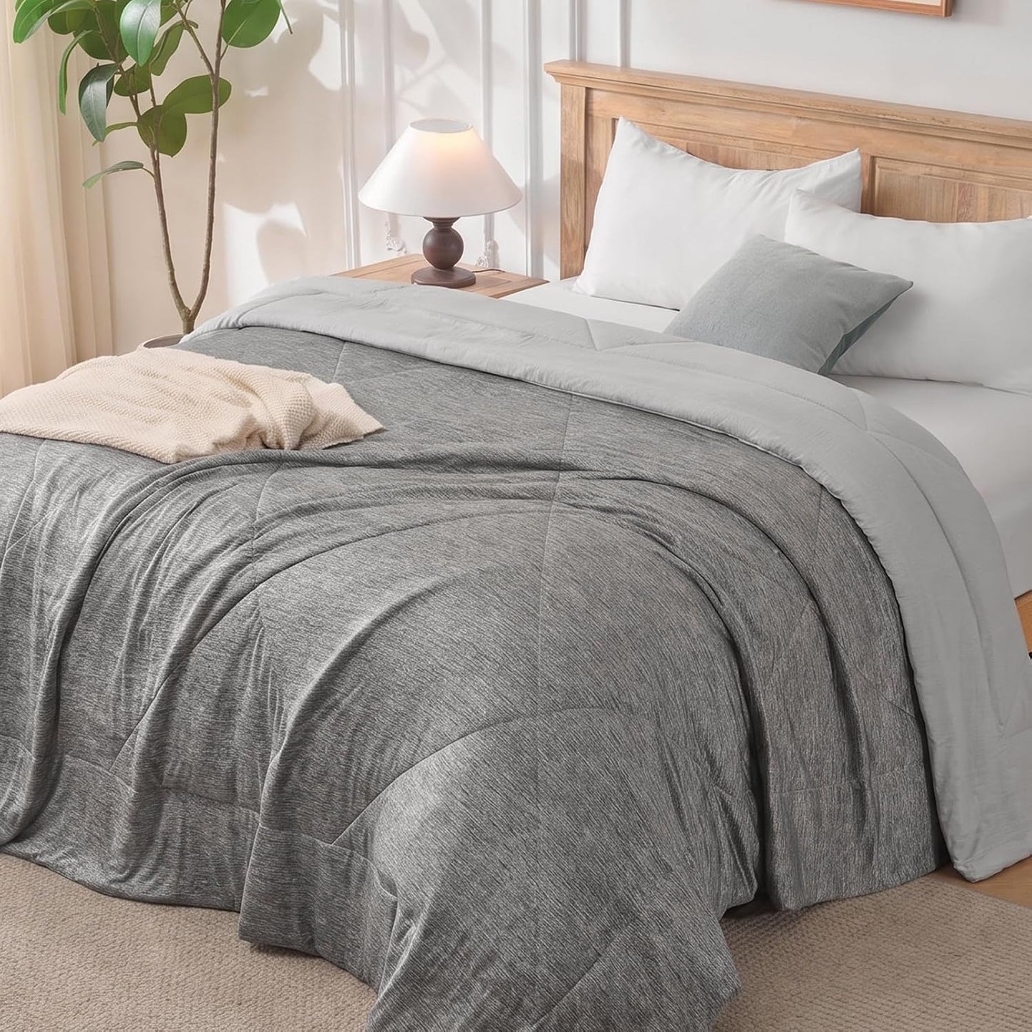 VK VK·LIVING Cooling Comforter King Size, Summer Cooling Blanket for Hot Sleepers and Night Sweats, Double-Sided Q-Max 0.45 Lightweight Breathable Soft Cooling Quilt for Bed Couch, 90"x108", Dark Gray