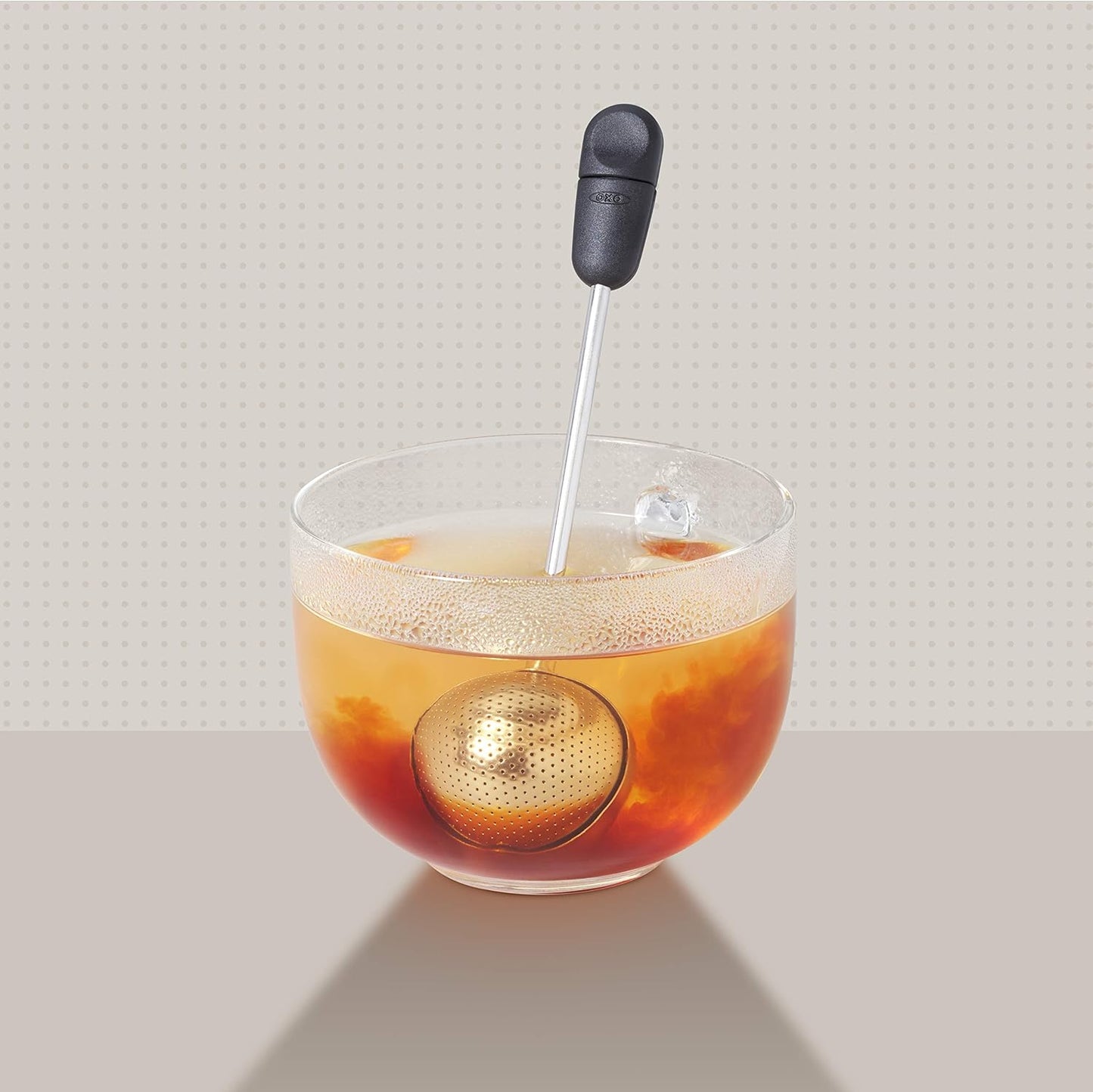 OXO Brew Twisting Ball Tea Infuser - Fine Mesh, Stainless Steel | Loose Leaf Tea Infuser, Reusable Strainer, Easy-Open Twist Design, Fits Different Sized Mugs, Dishwasher Safe