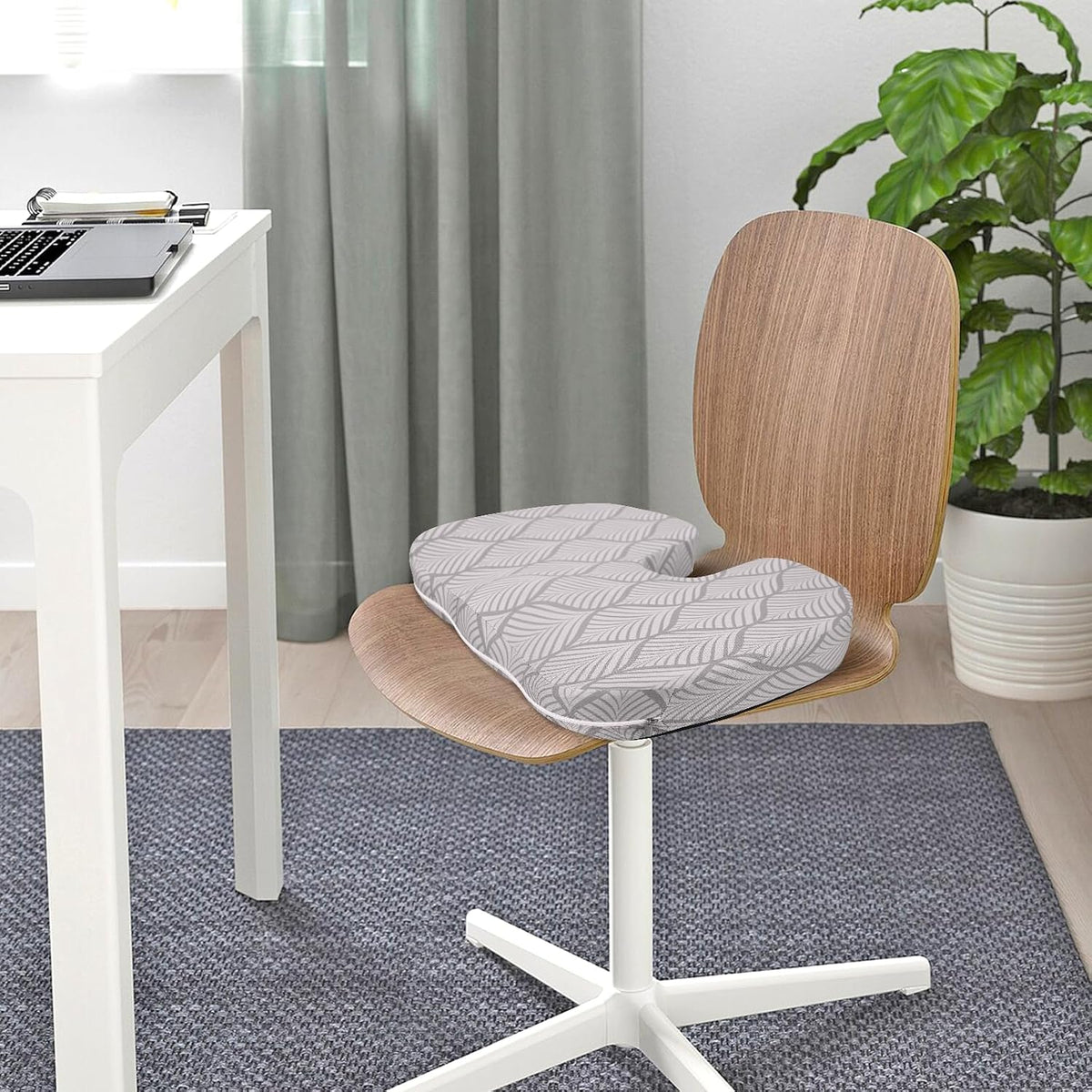 Tailbone Pain Relief Cushion, Memory Foam Seat Cushion for Coccyx Sciatica Pain Pressure Relief Office Desk Chair