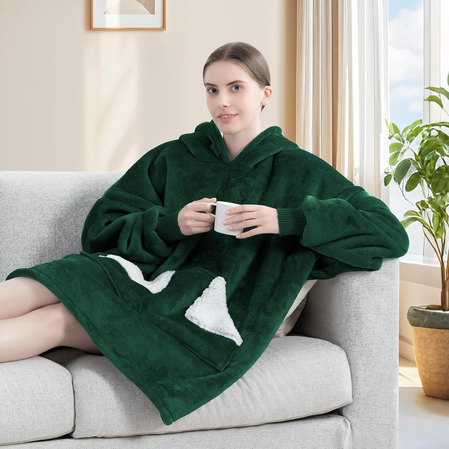 Wearable Blanket Hoodie, Oversized Sherpa Fleece Sweatshirt Blanket with Giant Hood Pocket and Sleeves for Adult, Warm & Cozy Grey Blanket Gifts for Women