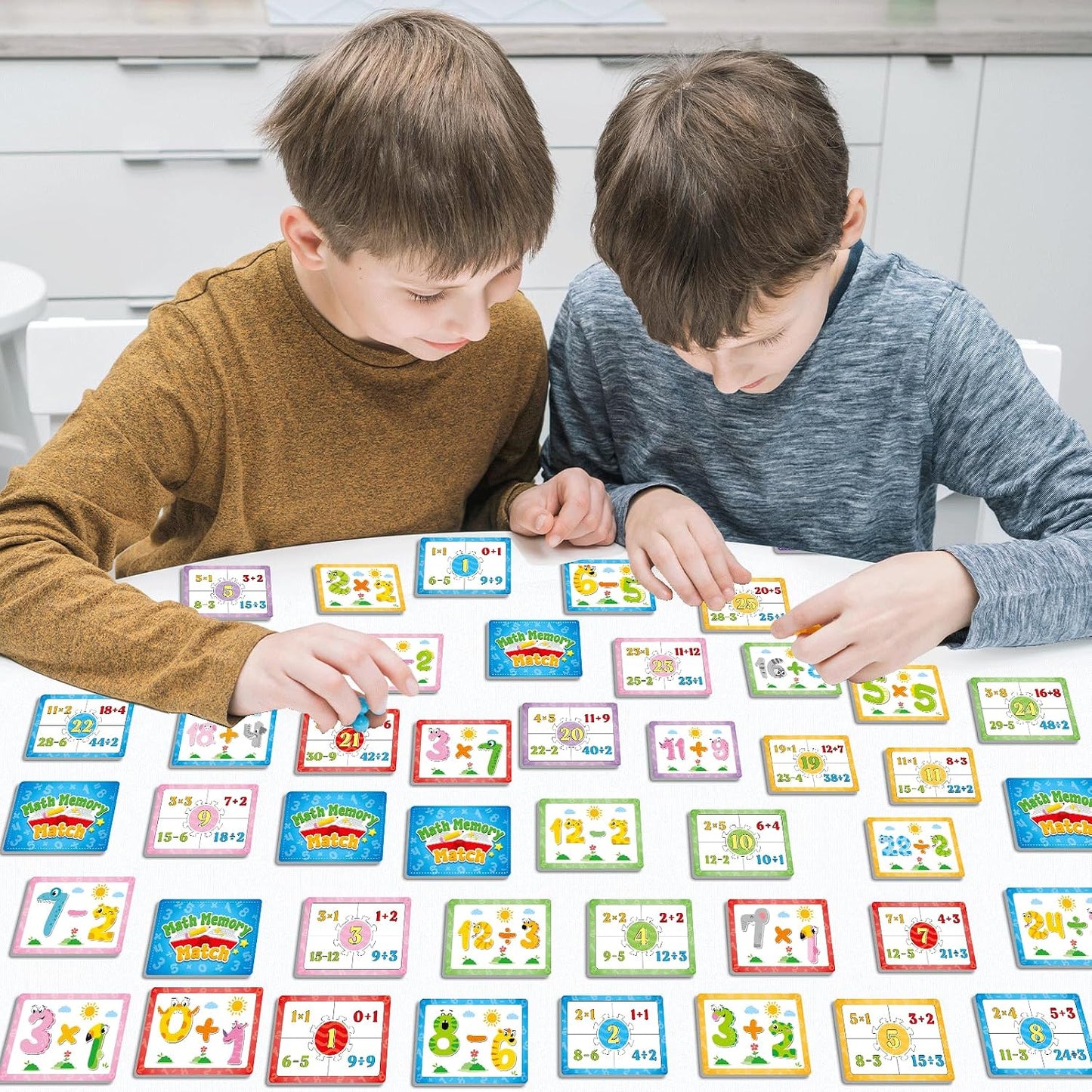 gisgfim 100 PCS Memory Matching Game Famous Paintings Concentration Memory Card for Adults Learning Educational Game A Fun & Fast Artworks Theme Matching Games