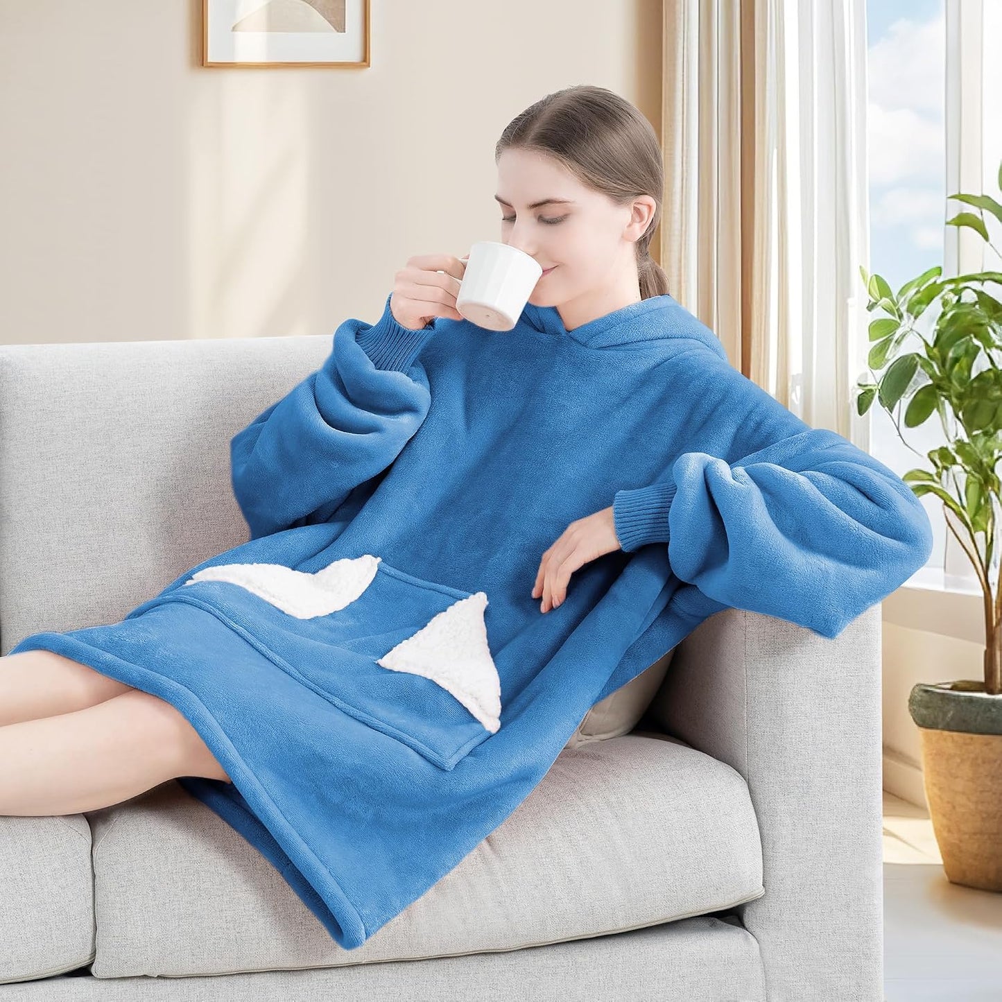 Wearable Blanket Hoodie, Oversized Sherpa Fleece Sweatshirt Blanket with Giant Hood Pocket and Sleeves for Adult, Warm & Cozy Grey Blanket Gifts for Women