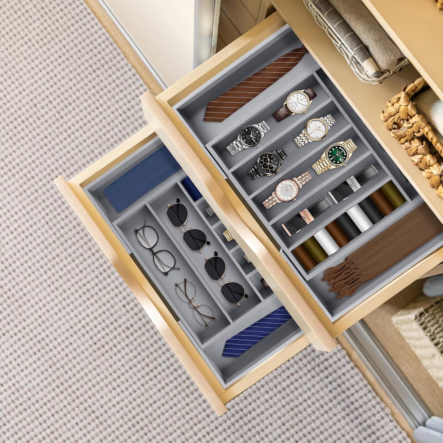 Expandable Bamboo Kitchen Drawer Organizer for Cutlery and Utensils, Adjustable Bamboo Wood Cutlery Tray in Drawer for Flatware and Silverware in Kitchen, (Natural)