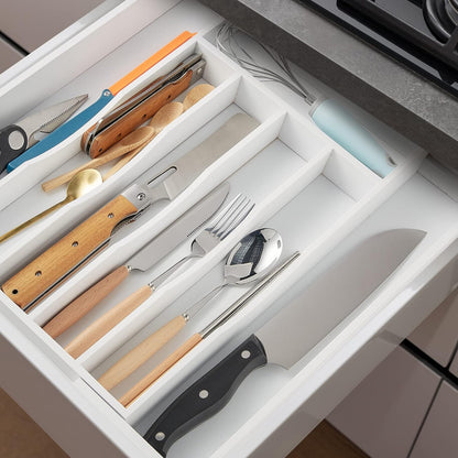 Expandable Bamboo Kitchen Drawer Organizer for Cutlery and Utensils, Adjustable Bamboo Wood Cutlery Tray in Drawer for Flatware and Silverware in Kitchen, (Natural)