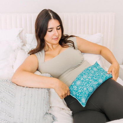 Large Microwave Heating Pad with Flax Seed, Scented or Unscented, Good for Back Pain or Cramps, Moist Heat Therapy or Ice Pack, Microwavable Bean Bag, 6" x 12" (Red and Black, Lavender & Peppermint)