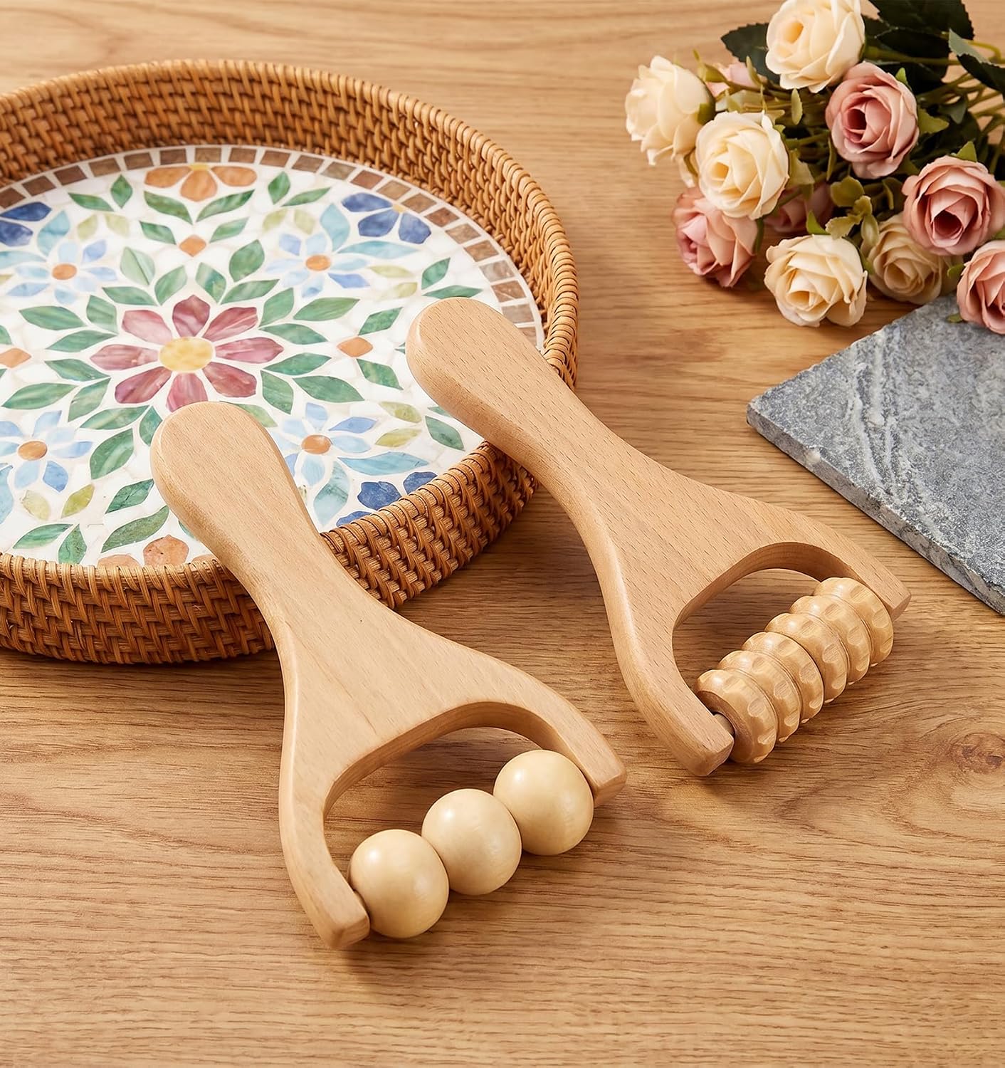 2 Pcs Wooden Massage Roller Handheld Bead Massage Tool for Muscle Relief, Body Care Manual Tool for Neck Back Leg Foot, Handheld 3 Bead Gear Roller for Home Gym Travel