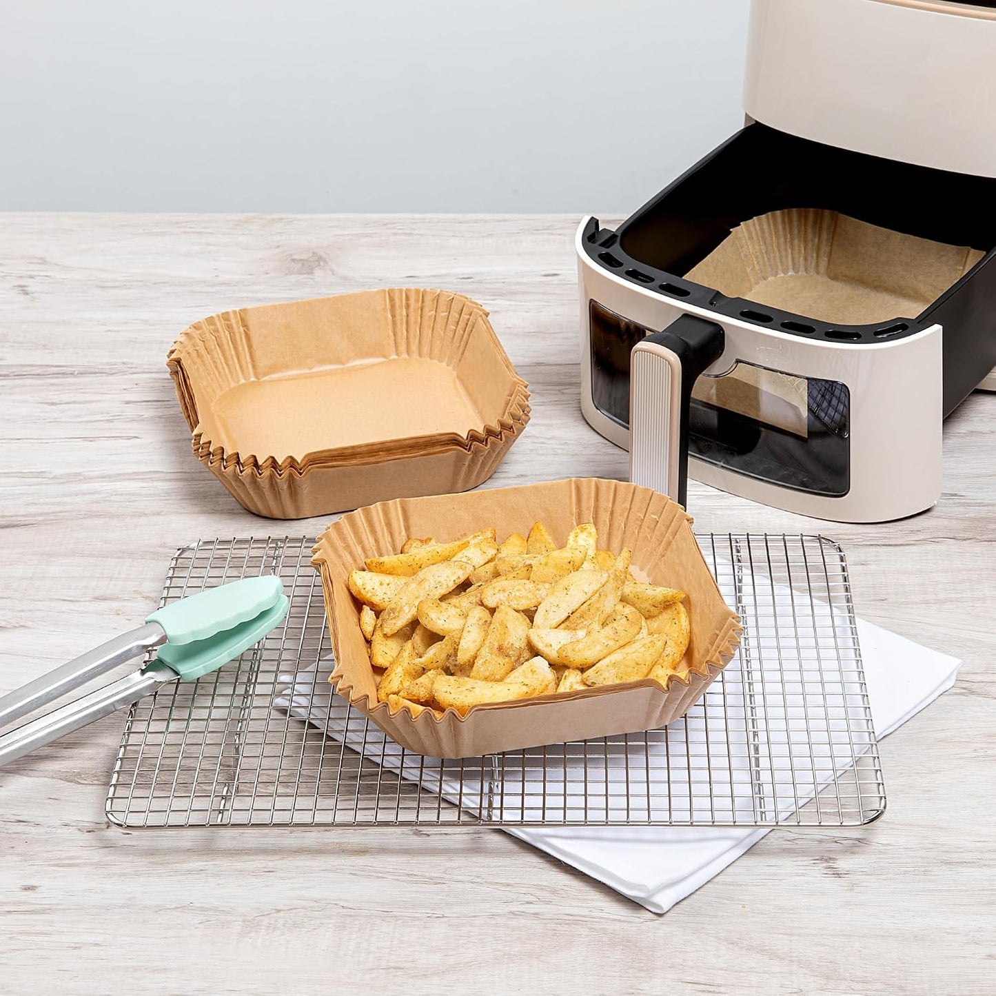 Restaurantware-Pastry Tek 8.1 x 5.5 x 1.8 Inch Air Fryer Liners, 100 Rectangle Air Fryer Baskets - No-Stick Silicone Coating, Unbleached, Food-Grade Paper Liners, For Steamer, Microwave, Oven