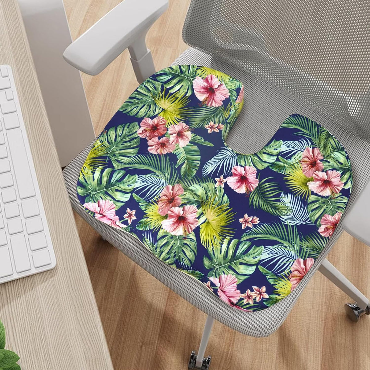 Tailbone Pain Relief Cushion, Memory Foam Seat Cushion for Coccyx Sciatica Pain Pressure Relief Office Desk Chair