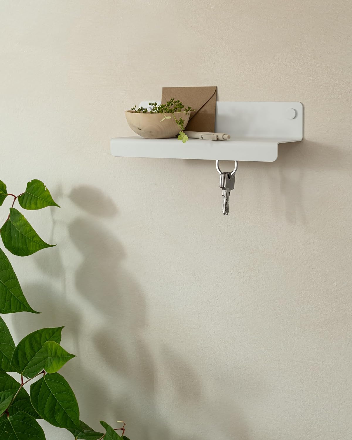 Kazai. Key Holder for Wall 'Holmsen' | Minimalist Key Hooks Design from Berlin | Modern Key Hanger with Metal Shelf | Key Hook Wall Mounted as Hallway Furniture | Sand Taupe