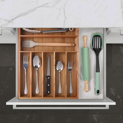 Expandable Bamboo Kitchen Drawer Organizer for Cutlery and Utensils, Adjustable Bamboo Wood Cutlery Tray in Drawer for Flatware and Silverware in Kitchen, (Natural)