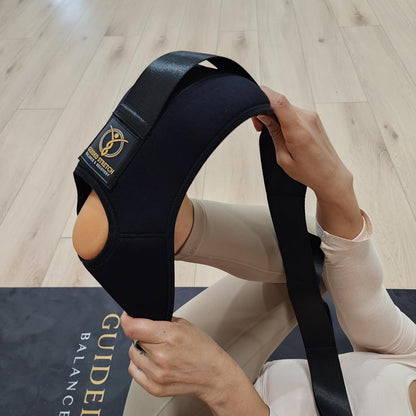 Stretching Strap with Loops and Padded Foot Cradle, Non-Elastic Yoga Strap for Physical Therapy, Hamstring, Calf, Leg and Shoulder Flexibility, Velcro-Free