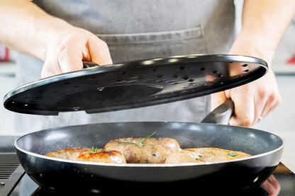KitchenCraft Frying Pan Splatter Guard Lid with Handle, Metal Pan Lid, Dishwasher-Safe 31 cm (12''), Black