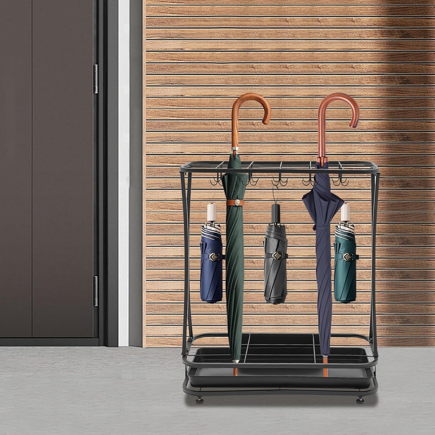 Industrial Metal Umbrella Holder Stand with 18 Slots & 20 Hooks, Free Standing Entryway Organizer with Removable Drip Tray Heavy-Duty Rust-Proof Design for Home, Office, Hotel, Patio Decor