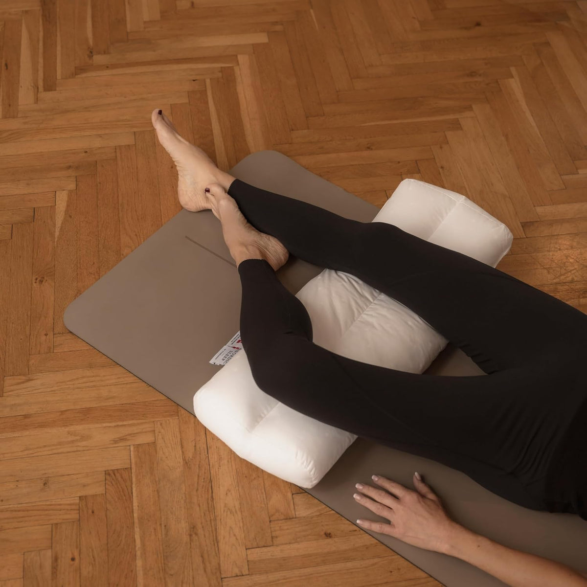 Fossflakes Knee & Ankle Leg Pillow for Side Sleepers, Firm Support