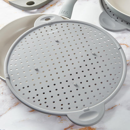 BergHOFF Essentails 11" Silicone Splatter Screen & Grease Splatter Guard | Heat Resistant Oil Splash Shield for Frying Pan, Multifunctional Kitchen Strainer, Cooling Rack & Dual Stay Cool Handles