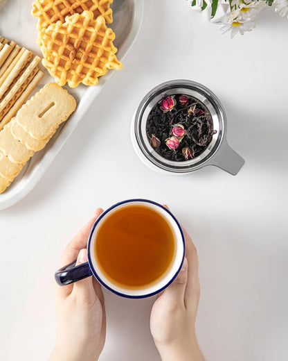 vancasso SELENE Porcelain Tea Mug, 18 oz Porcelain Tea Cup with Infuser and Lid Steeps Loose Leaf Tea, Microwave & Dishwasher Safe, Five-Leaf Clover