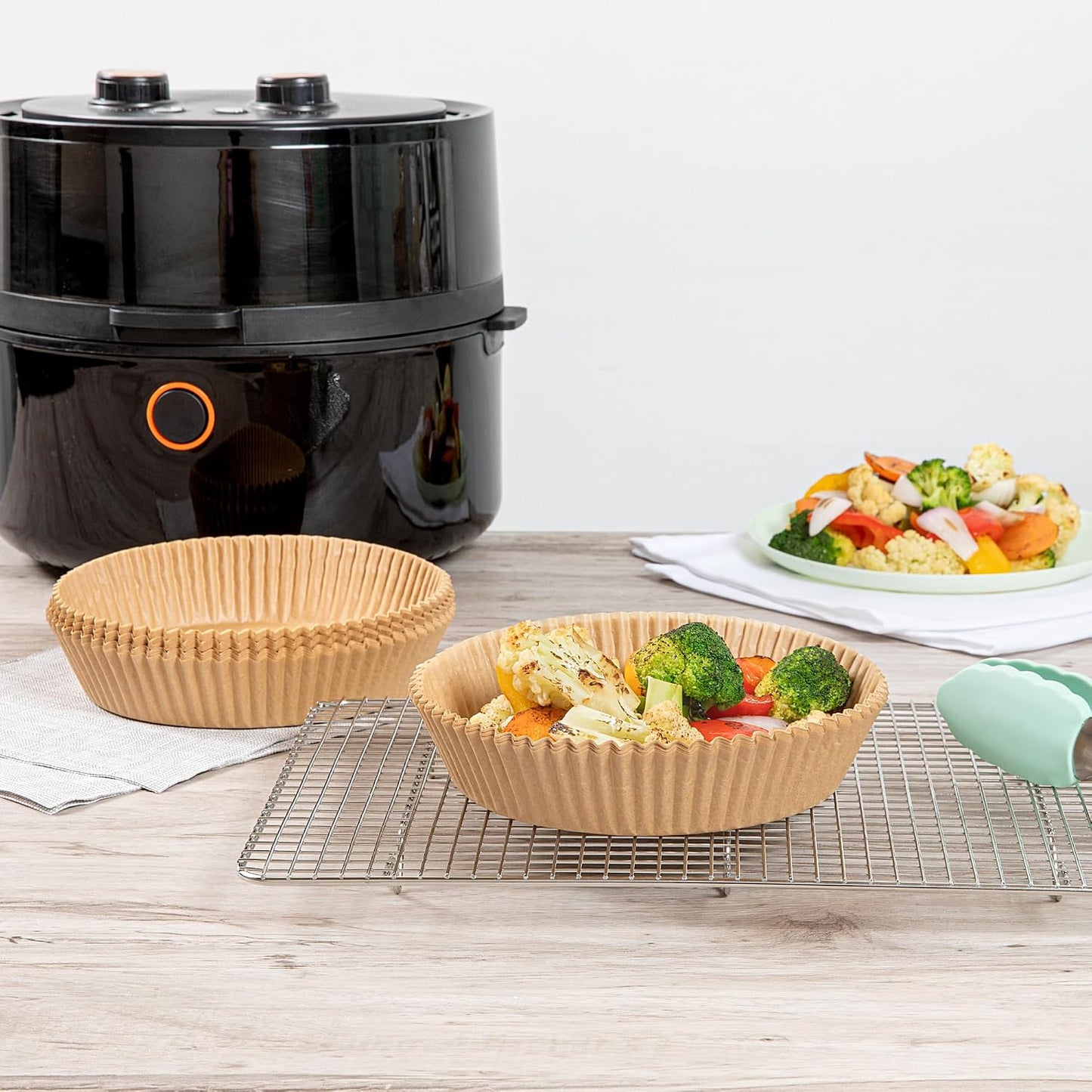 Restaurantware-Pastry Tek 8.1 x 5.5 x 1.8 Inch Air Fryer Liners, 100 Rectangle Air Fryer Baskets - No-Stick Silicone Coating, Unbleached, Food-Grade Paper Liners, For Steamer, Microwave, Oven