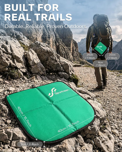 Sportneer Sitting Pad, 0.13lbs Lightweight Waterproof Folding Seat Pad for Backpacking, 15.75'' x 15.75'' Portable Camping Seat Mat for Hiking, Picnics & Outdoor Use