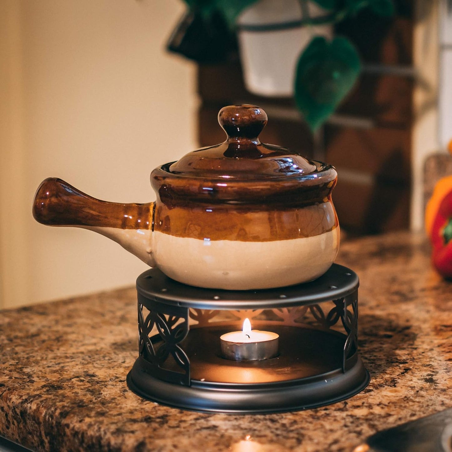 GROSCHE Cairo Teapot Warmer with Tea Light Candle, Universal Stand, Bronze | Keeps Tea Warm Longer, Fits Small to Large Teapots, Includes a Tea Light Candle, Provides Gentle Heat, and Easy Daily Use