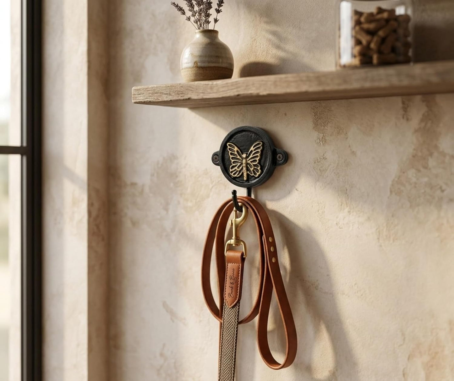 Aluminium Dog Paw Wall Hook for Wall Decor – Rustic Pet-Themed Coat Hook for Keys, Leashes, Towels, Hats & Bags – Decorative Heavy Duty Wall Mounted Hook for Entryway, Bathroom & Bedroom