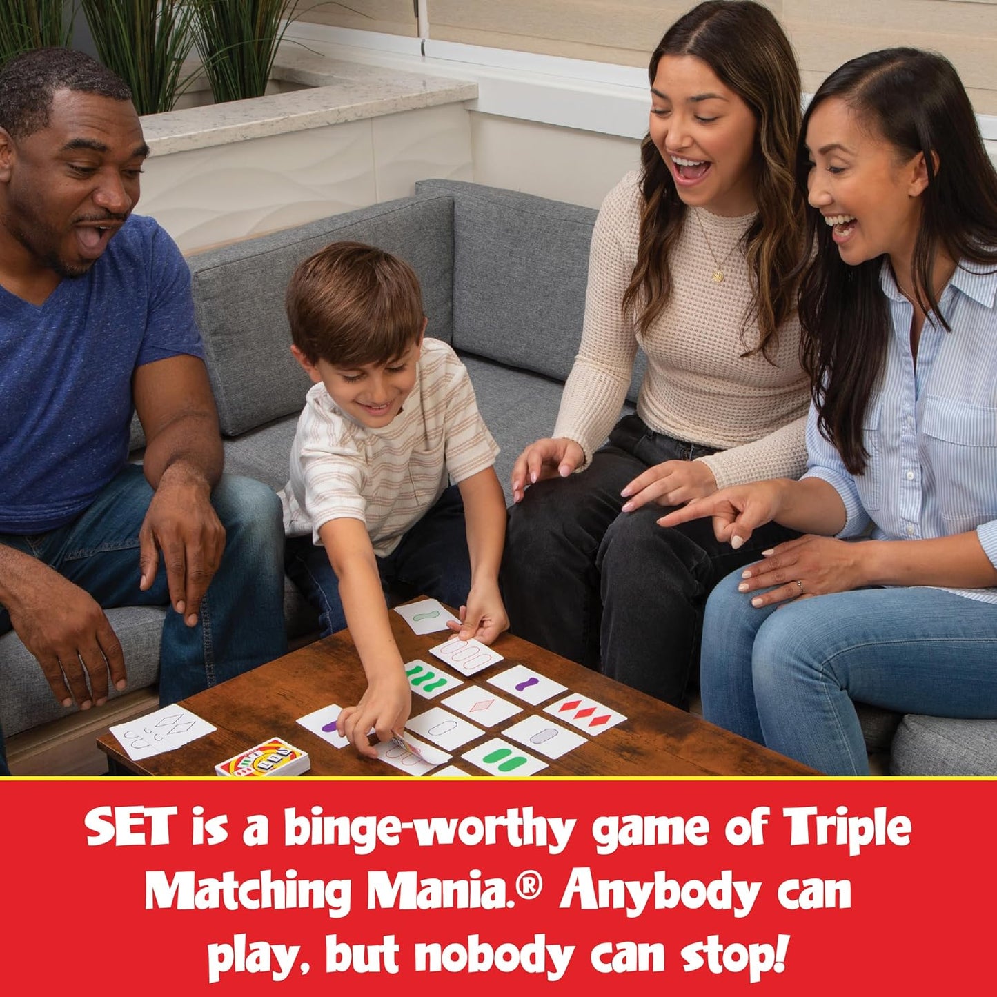 SET Enterprises Quiddler Word Game | Family Game Night, Travel Games, Screen-Free, Travel Game, Holiday Game, Playing Cards