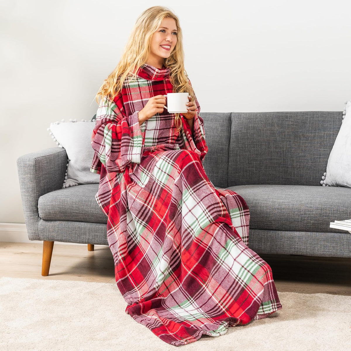 PAVILIA Blanket with Sleeves for Adult Women Men, Soft Warm Wearable Blanket Fleece Wrap Throw, Robe Blanket Gift