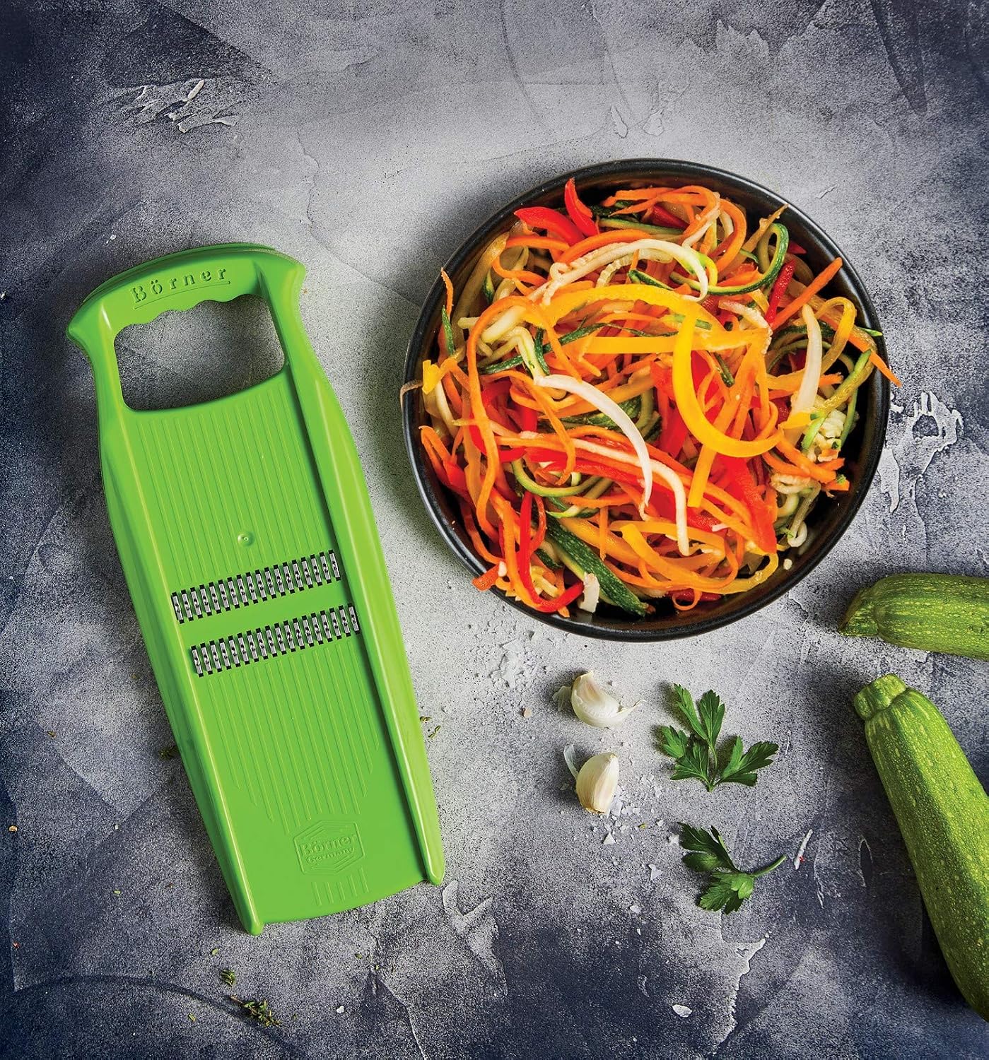Börner Roko PowerLine Vegetable Slicer Set (2-piece) • Fine Julienne Cutter for Fruit and Vegetables + Safety Guard • Julienne Slicer • Mandoline Slicer Set • Kitchen Slicer (Red)