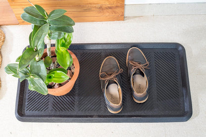 IRONGATE Heavy Duty Big Foot Boot Tray - Set of 2 Indoor/Outdoor Use 100% Rubber All Weather Shoe Mat - Multi-Purpose Entryway/Garage/Pet Feeding/Painting Project Clean Ups - 16x32 - Black