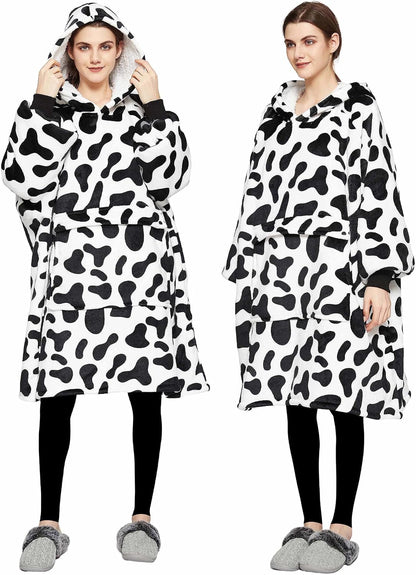 Wearable Blanket Hoodie for Adults With Pocket Strawberry Hoodie | Sherpa, Fuzzy Blanket Hoodie, Oversized Sweatshirt Blanket, Kangaroo Pouch, Cute Birthday Gifts for Sister, Cute Stuff