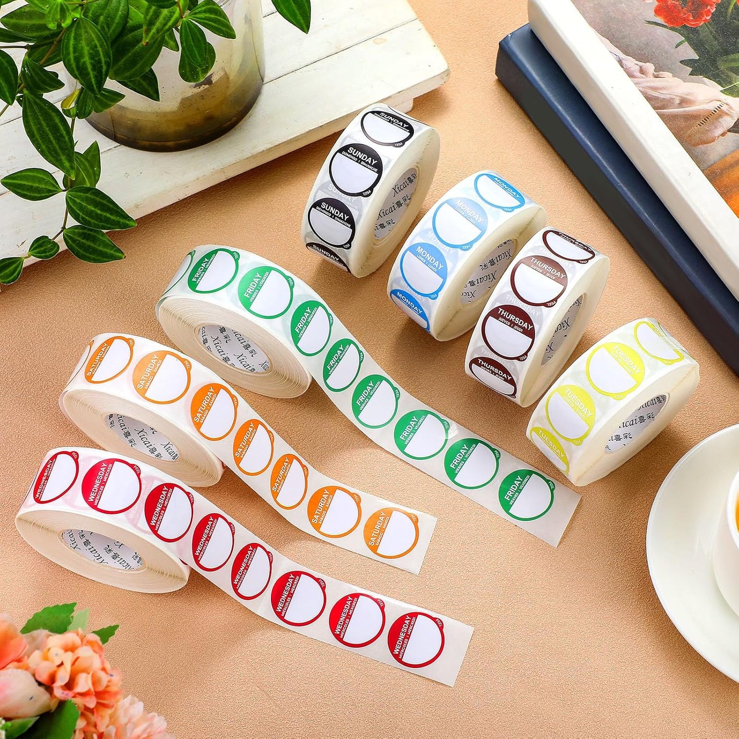 Sayglossy 7000 Pcs Day of Week Label Food Label Monday Through Sunday Management Inventory Sticker Removable Weekly Self Adhesive Date Dot Sticker for Restaurant Kitchen Container (Square)