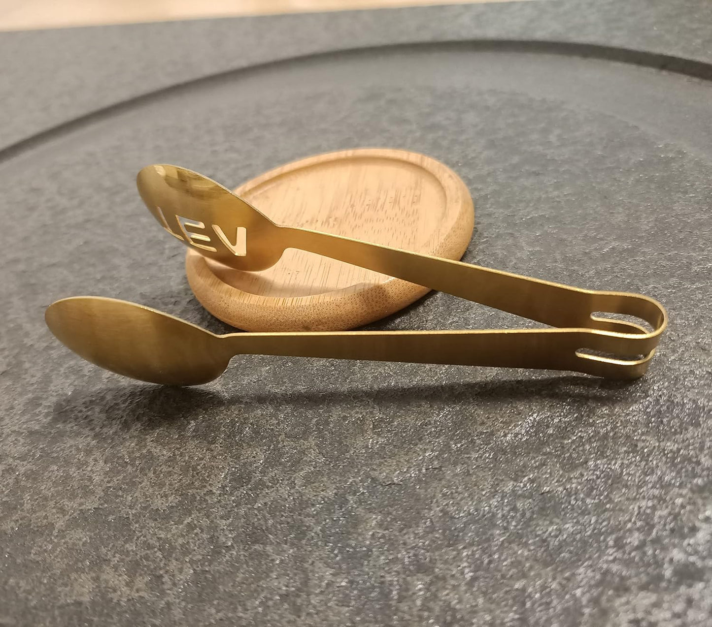 Golden Tea Bag Squeezer (Pack of 2), Stainless Steel Oval Tea Bag Squeezer Tongs, Tea Filter Clamp Tea Strainer Holder Clip, Suitable for Gripping Ice Cube, Sugar and Lemon Slice
