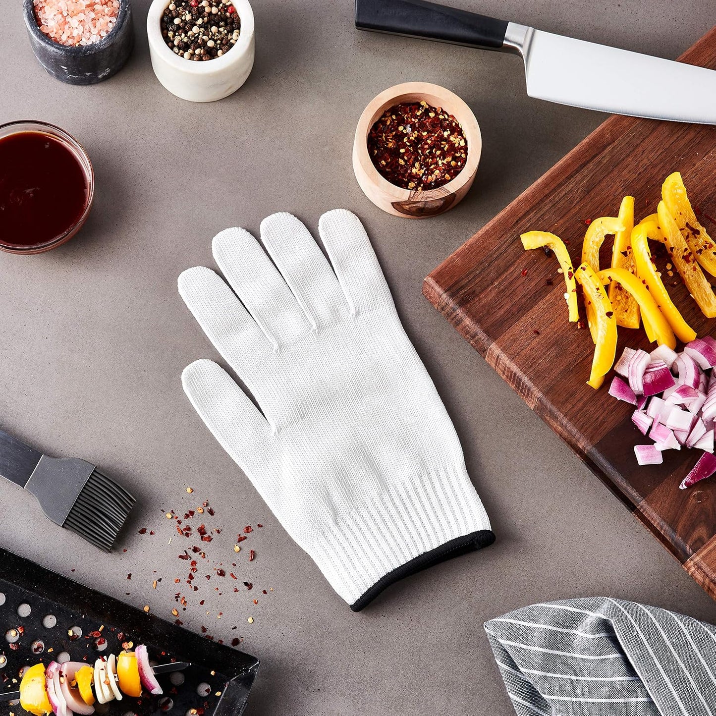 Mercer Culinary MercerGuard Cut Glove, Large