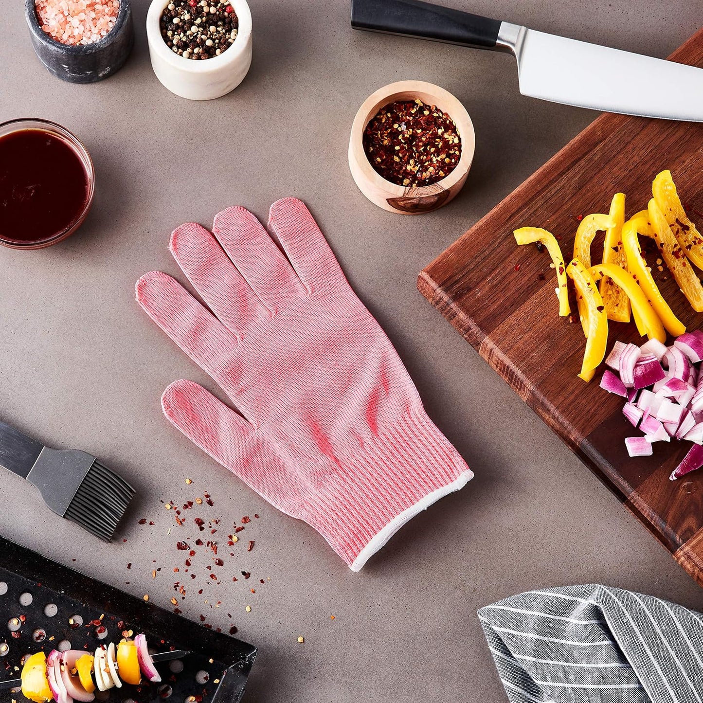 Mercer Culinary MercerGuard Cut Glove, Large