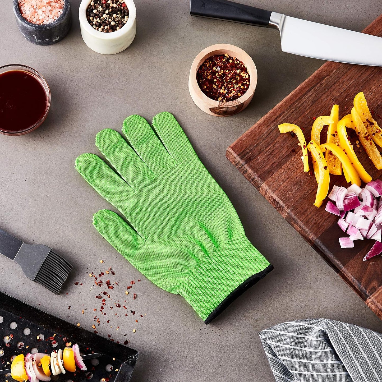 Mercer Culinary MercerGuard Cut Glove, Large