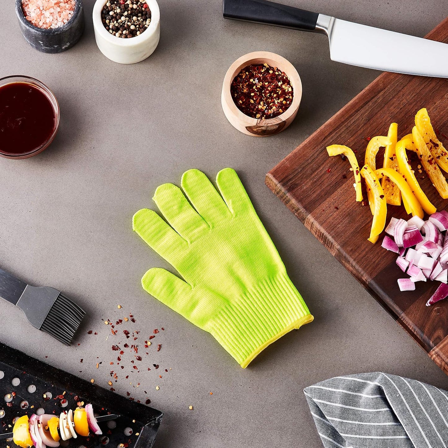 Mercer Culinary MercerGuard Cut Glove, Large